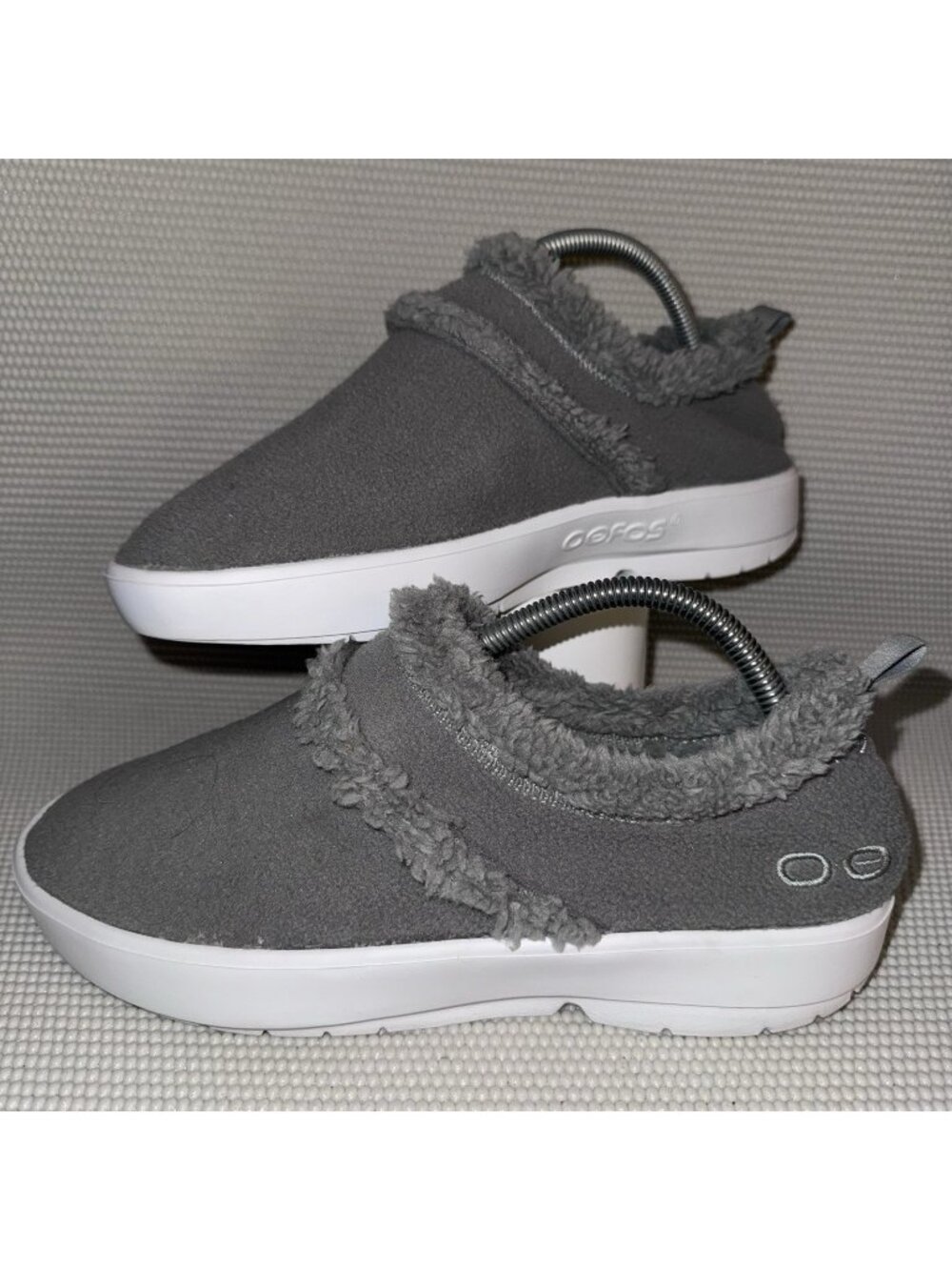OOFOS OOcoozie Low Gray Slip On Cushioned Comfort Casual Shoes Women Size 10